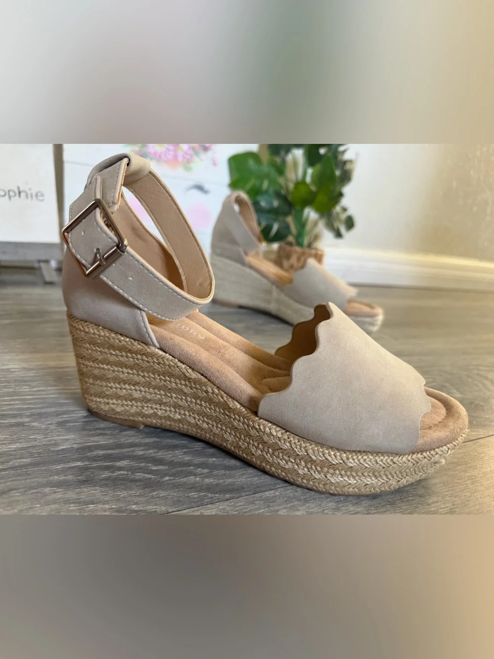 Chinese Laundry Bundle Pair Scallop Strap Wedge Espadrille Sandals Black Beige 7